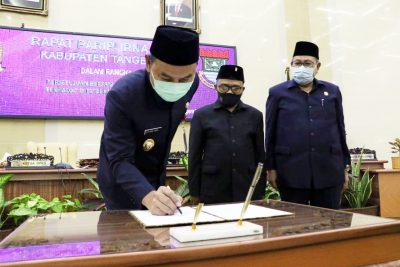 DPRD Kabupaten Tangerang Tetapkan 4 Raperda Menjadi Perda