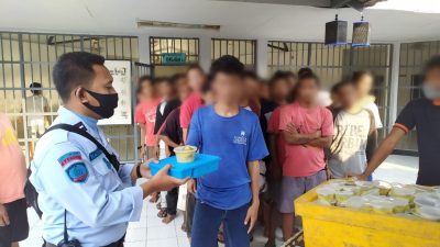 Rayakan Idul Adha 1441 H, 2300 Warga Binaan Pemasyarakatan Lapas Kelas I Tangerang Nikmati Gulai Daging Kurban 2