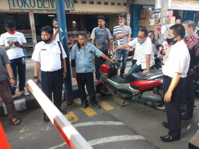 Terima Keluhan Warga Soal Palang Parkir di Kebon Jahe: DPRD Kota Tangerang Langsung Sidak