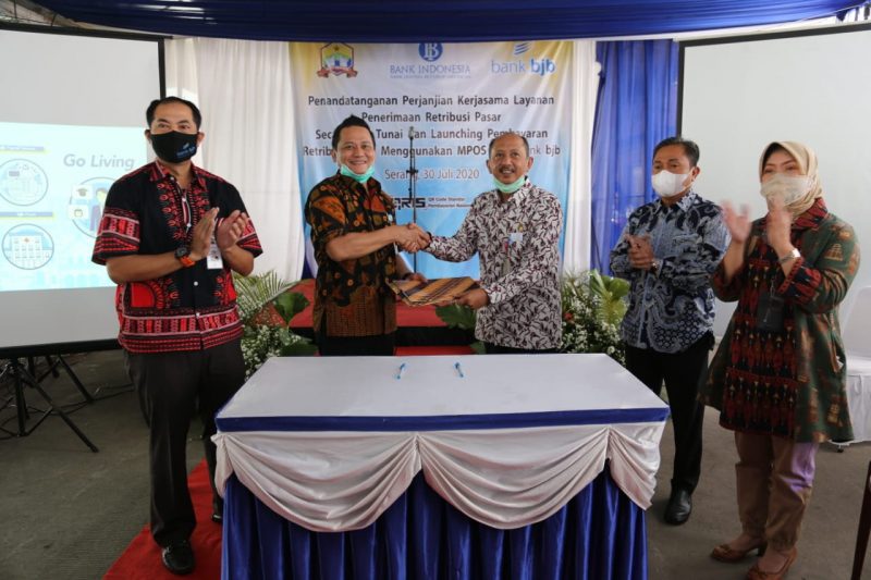 BJB dan Pemkoot Serang Luncurkan Sistem Pembayaran Retribusi Pasar Secara Elektronik E-retribusi