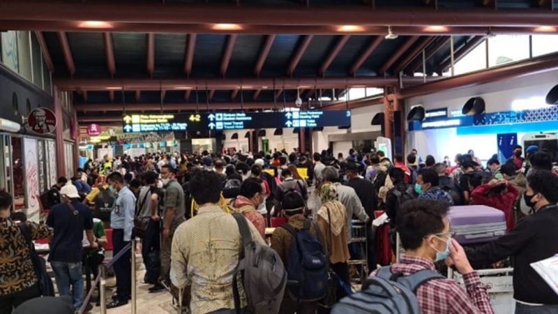 Libur Panjang, Penumpang Pesawat di Bandara Soetta ‘Padat Merapat’