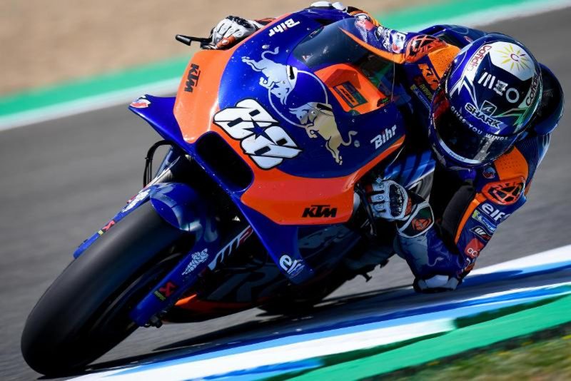MotoGP Styria 2020, Oliveira GasPol di Dua Tikungan Terakhir, Maverick Vinales Lompat dari Motor