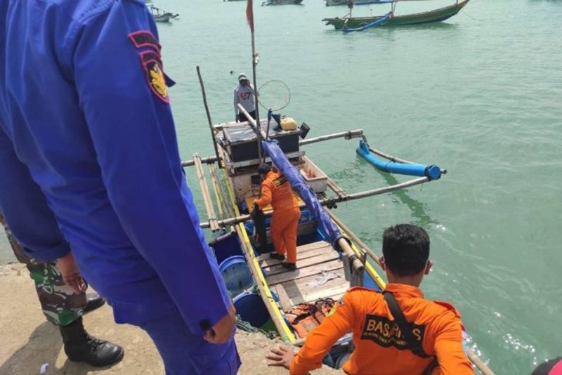 Basarnas Banten Bergerak Cepat Evakuasi Jenazah Tanpa Identitas Di Pulau Tunda