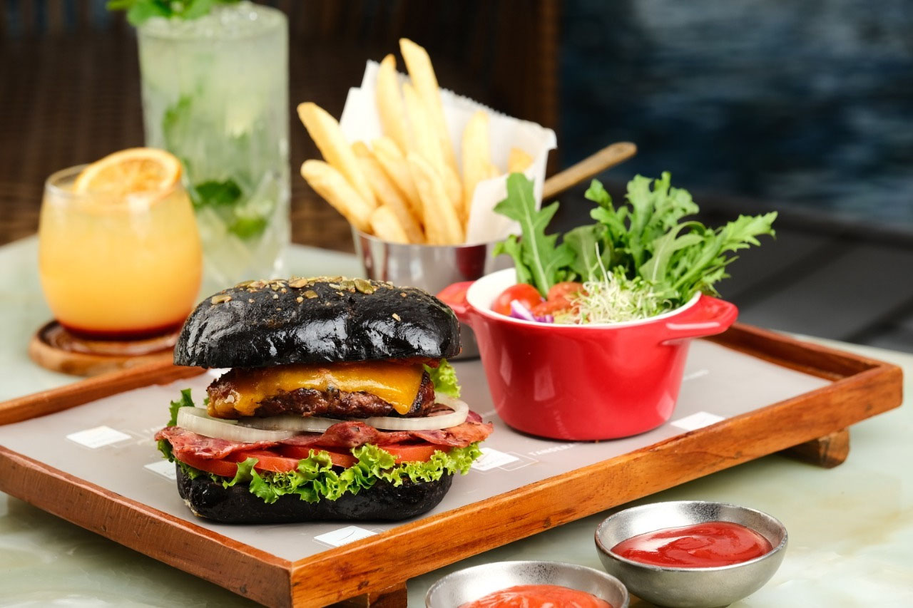 Novotel Tangerang Tawarkan Menu ‘Take Away’ dengan Kreasi Unik