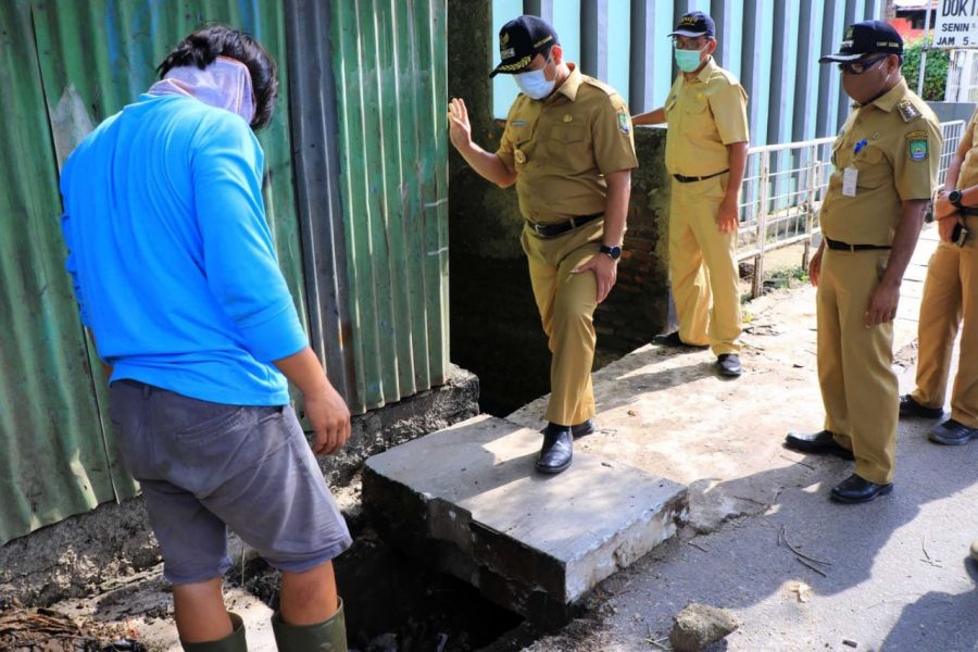 Walikota Bersama Dinas PUPR Tinjau Titik Lokasi Terjadinya Genangan Air di Kota Tangerang