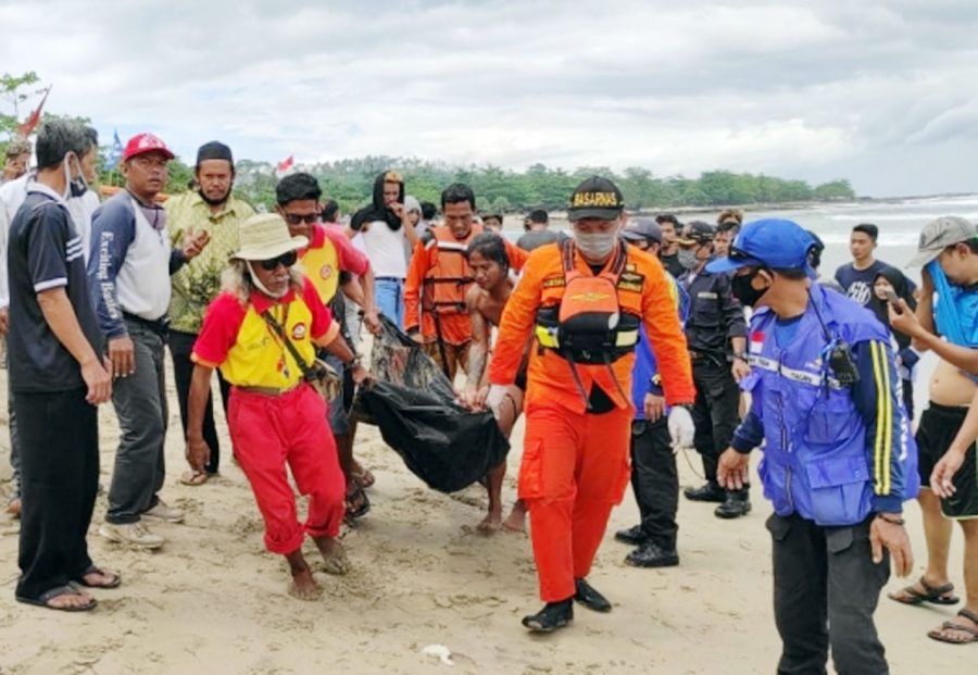 Wisatawan yang Hilang Terseret Ombak Asal Jakarta Sudah Ditemukan Jasadnya