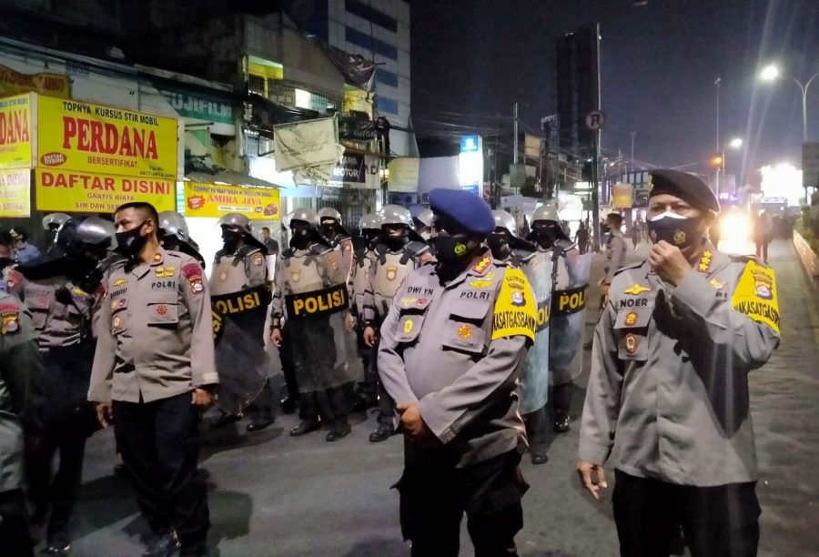 Melewati Batas Waktu, Polisi Bubarkan Aksi Demo Mahasiswa di Kota Serang