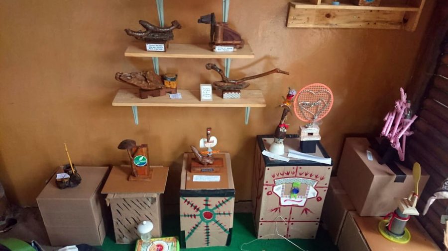 Kurangi Sampah Sungai Cisadane, Banksasuci Olah Sampah Menjadi Karya Seni