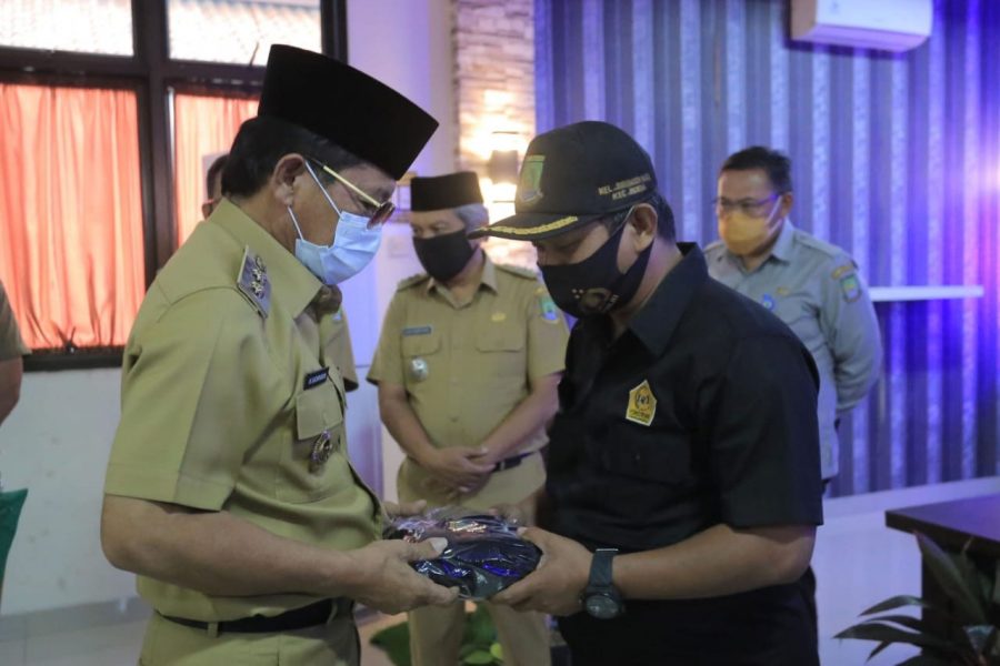 Pemkot Tangerang Bagikan Ratusan Ribu Masker Untuk Warga di 13 Kecamatan