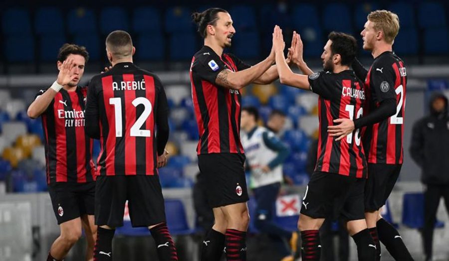 Ibrahimovic Cetak Dua Gol, AC Milan Hajar Napoli 3-1