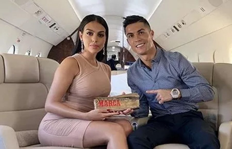 Cristiano Ronaldo Pernah Sewa Lima Wanita Penghibur untuk Berpesta Dirumah