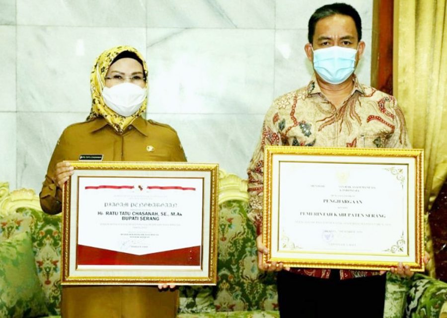 Pemkab Serang Raih Penghargaan Peduli HAM Sekaligus Baznas Award