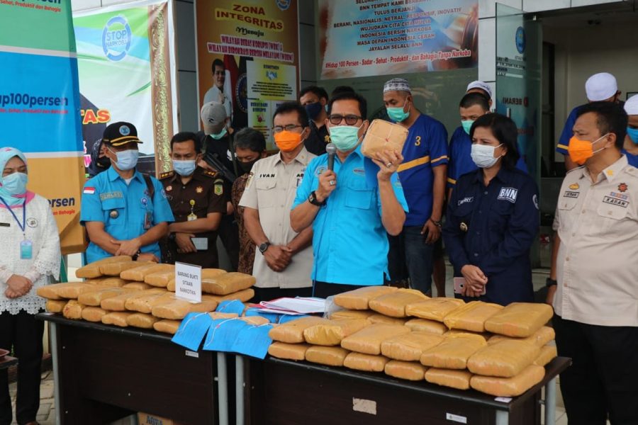 BNNP Banten Lakukan Pemusnahan Barang Bukti Narkotika Jenis Ganja dan 9Kg Sabu