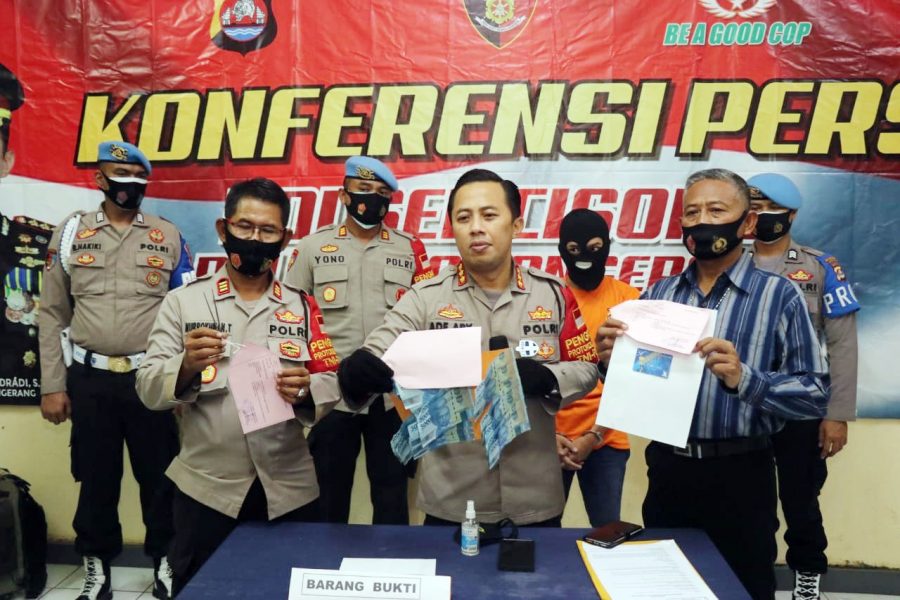 Modus Cabut Steker Listrik: Pembobol Mesin ATM Diringkus Polresta Tangerang