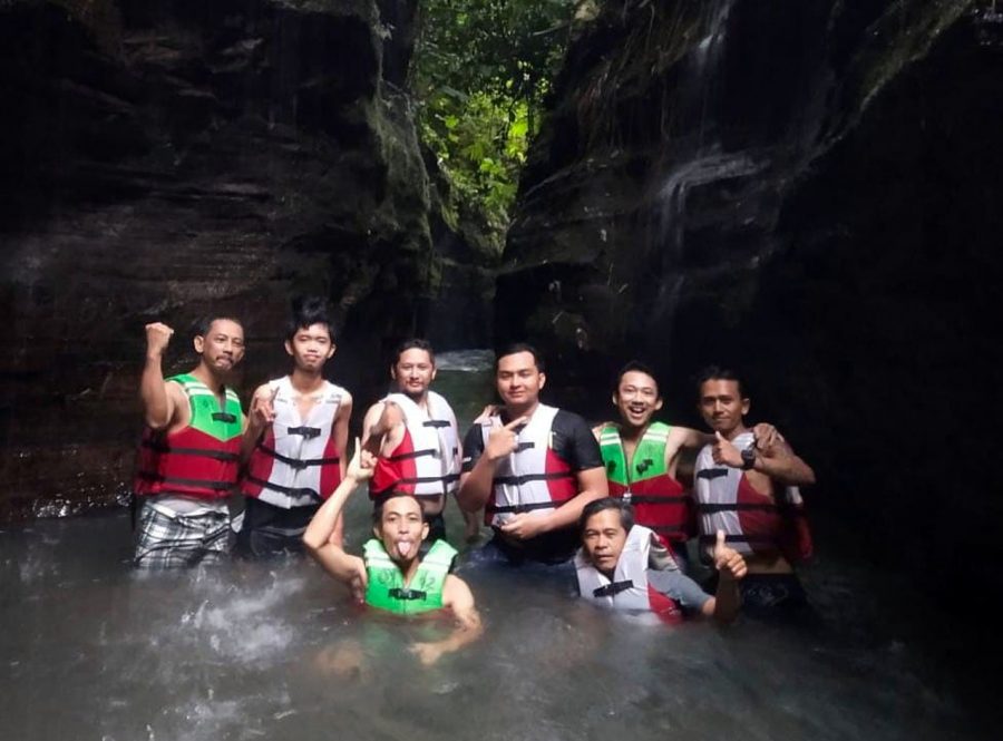 Lokasi Wisata Curug Putri Carita Semakin Tak Terawat