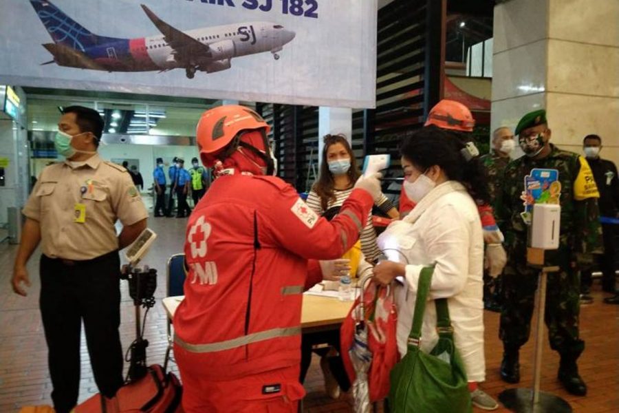 PMI Kota Tangerang Bantu Posko Crisis Center SJ 182 di Bandara Soetta