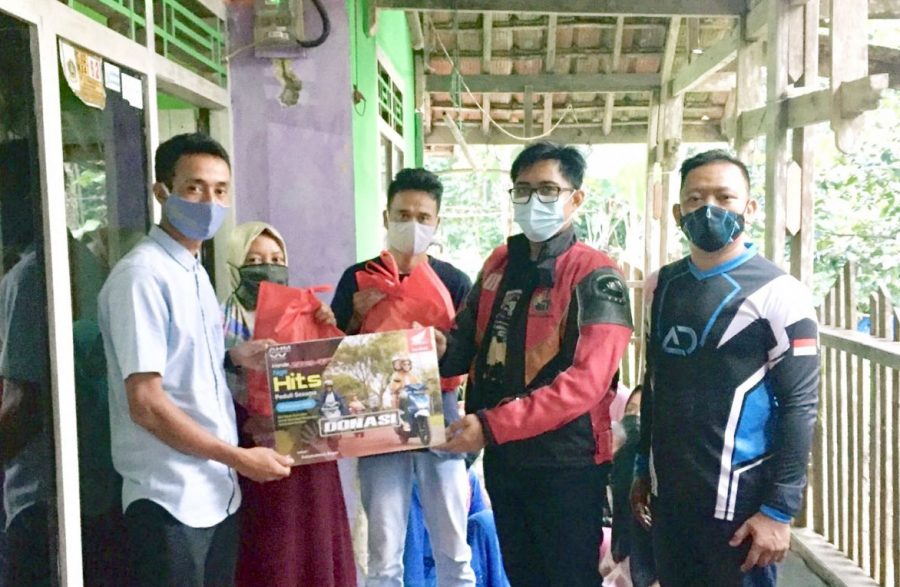 Mengawali Tahun 2021: Komunitas Honda BeAT Jakarta Salurkan Bantuan Sembako