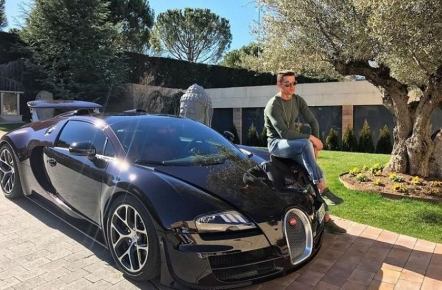 5 Mobil Sport Cristiano Ronaldo, Bugatti La Voiture Sentuh Rp161 Miliar