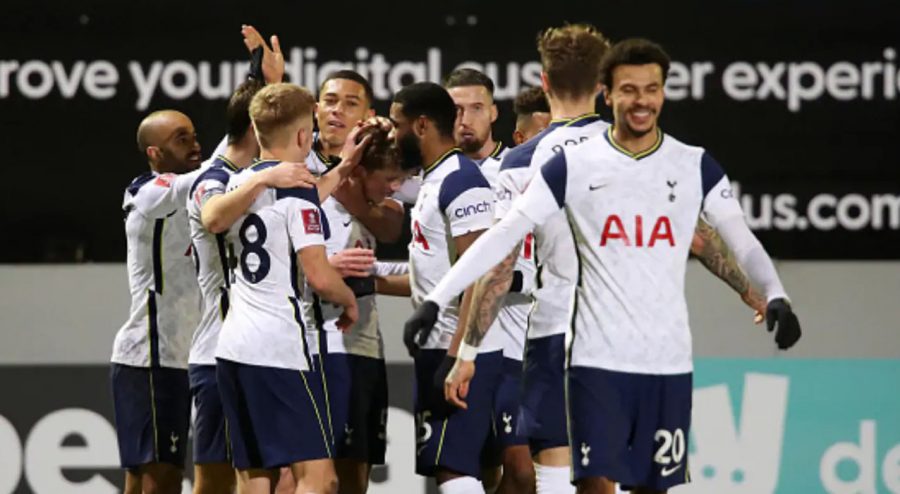 Tottenham Hotspur Pesta Gol ke Gawang Marine 5-0