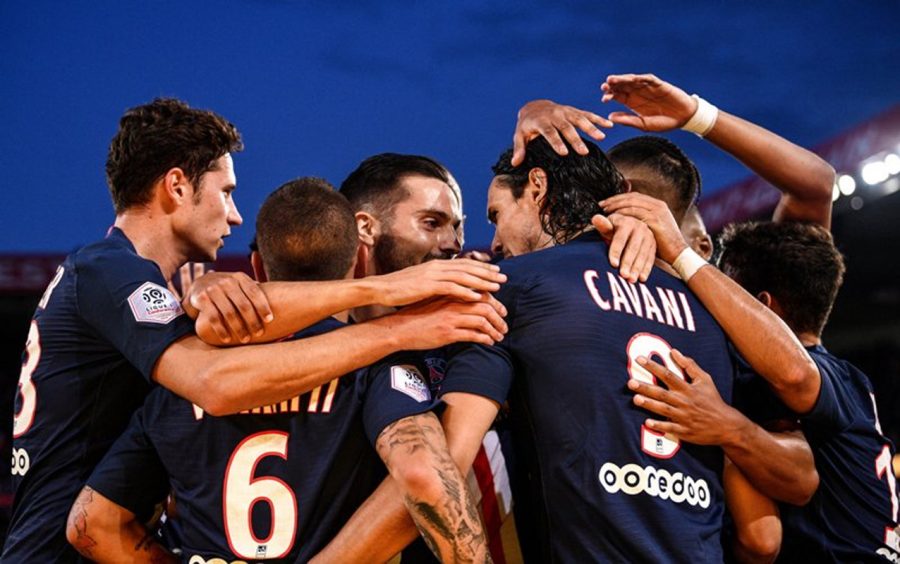 PSG Bantai Nimes Tiga Gol Tanpa Perlawanan