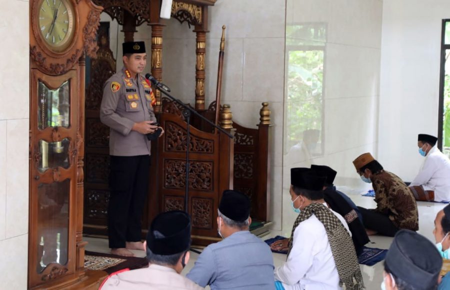 Kapolresta Tangerang Laksanakan Jumling di Masjid Husnul Khatimah