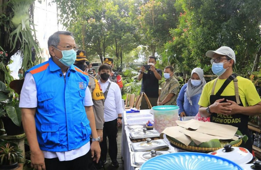 Benyamin Davnie Launching DKI Jakarta dan Kota Tangsel Bermasker dengan Prokes