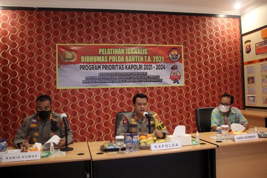 Kapolda Banten Buka Pelatihan Manajemen Media Jurnalisme Kepolisian