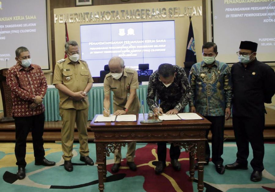 Pemkot Tangsel dan Pemkot Serang Tandatangani Perjanjian TPA Cilowong