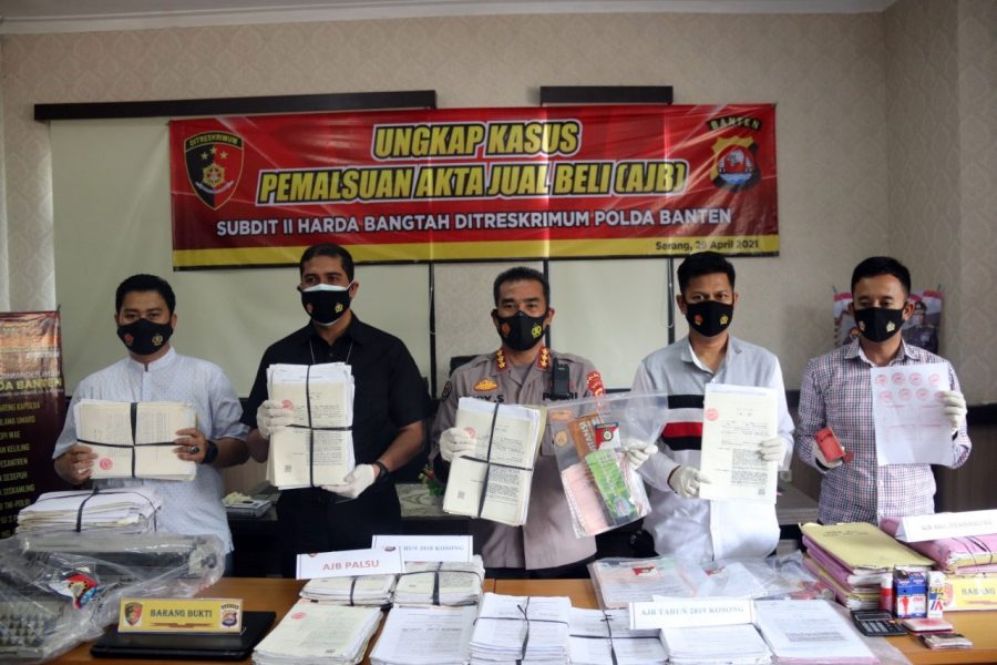 Satgas Mafia Tanah Ungkap Penangkapan Tersangka Pemalsuan 690 AJB Palsu