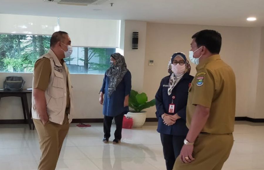 Terjadi Lonjakan COVID-19, Bupati Tangerang Tinjau Rumah Singgah Hotel Yasmin