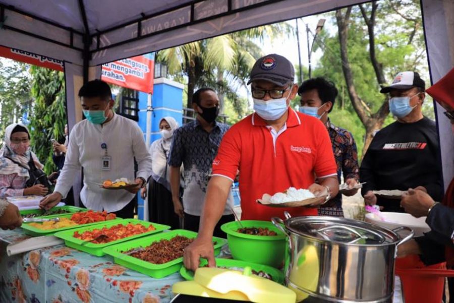 Puluhan UMKM Karawaci Berbagi: ‘Makan Sepuasnya Bayar Seikhlasnya’