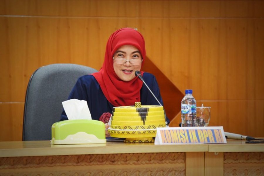 Aliyah Mustika Kritik Pemerintah Komersialkan Vaksin Covid-19 Gotong Royong
