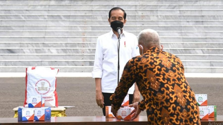 Presiden Jokowi Luncurkan Pembagian Obat Isolasi Mandiri Gratis untuk Rakyat