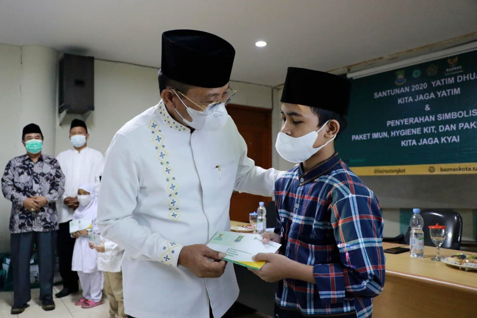 Pemkot Tangerang Bersama Baznas Berikan Santunan Anak Yatim Dhuafa