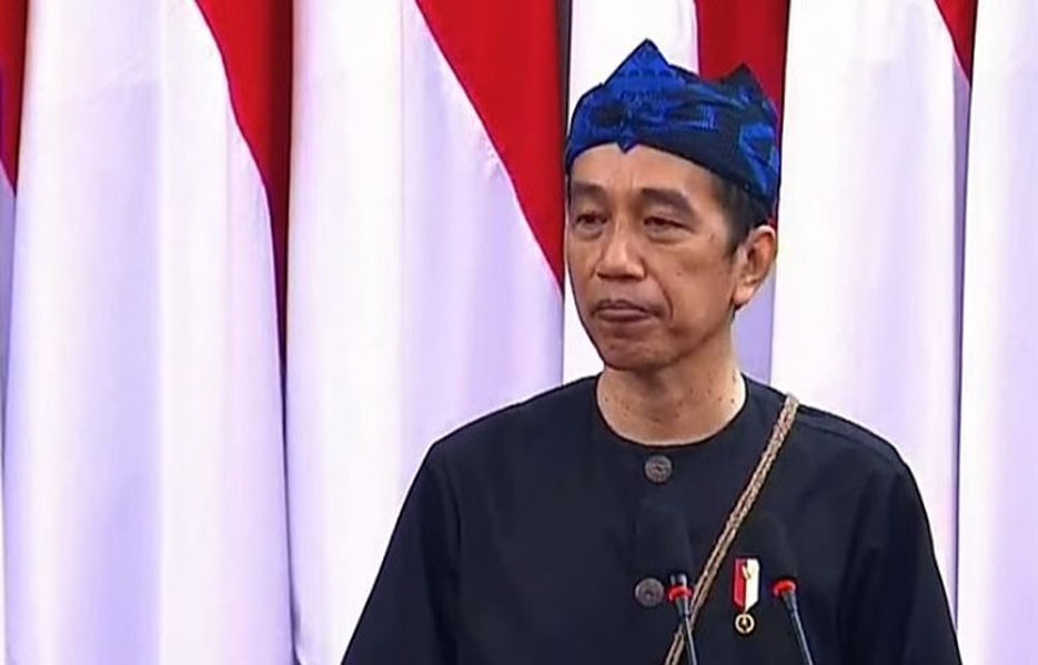 Presiden Jokowi Kenakan Pakaian Adat Baduy Saat Menghadiri Sidang Tahunan MPR