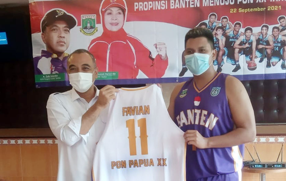 Zaki Lepas Atlit Tim Bola Basket Putra Menuju PON XX Papua