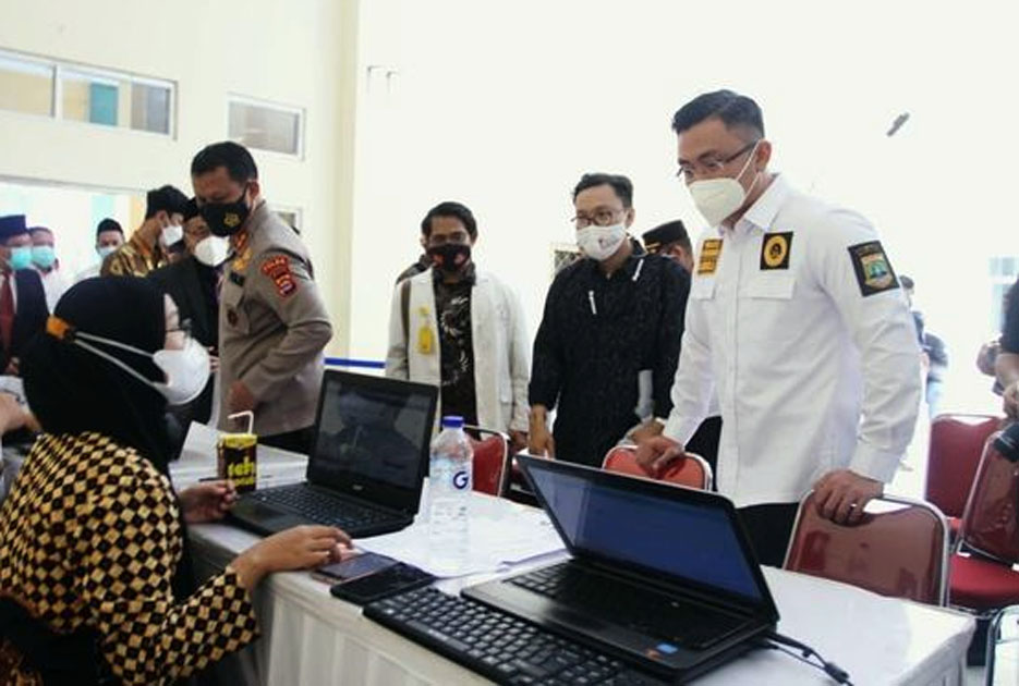 Wagub Andika: Rendahnya Vaksinasi di Banten Sejalan Dengan Rendahnya Pasokan