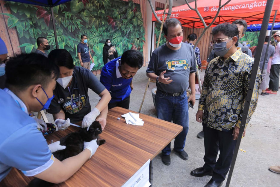 Jelang World Rabies Day, Pemkot Tangerang Gelar Vaksinasi Rabies Gratis untuk Hewan Peliharaan