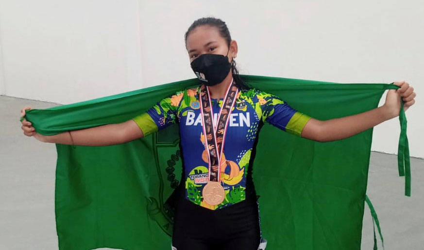 Atlet Sepatu Roda Saskia Rahma Sumbang Medali PON XX Pertama untuk Banten
