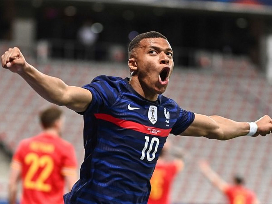 Pimpinan Paris Saint-Germain Tetap Optimis atas Kesepakatan Baru Kylian Mbappe