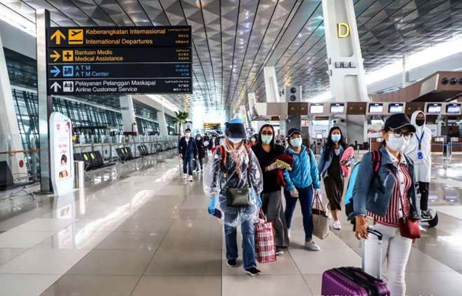 Penumpang Pesawat dari Bandara Soekarno-Hatta Wajib Tes PCR Mulai 24 Oktober 2021