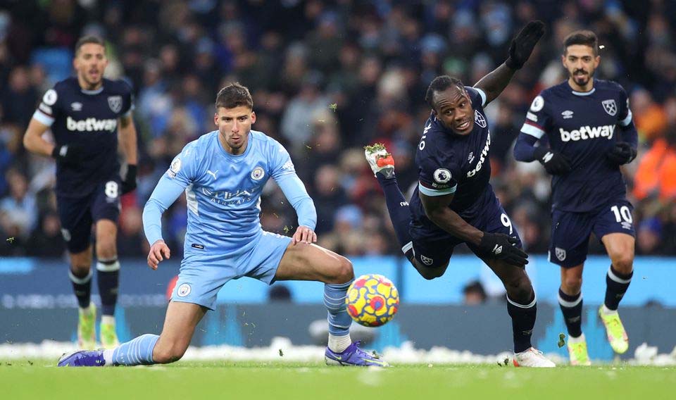 Manchester City Menang 2-1 atas West Ham United di Liga Premier