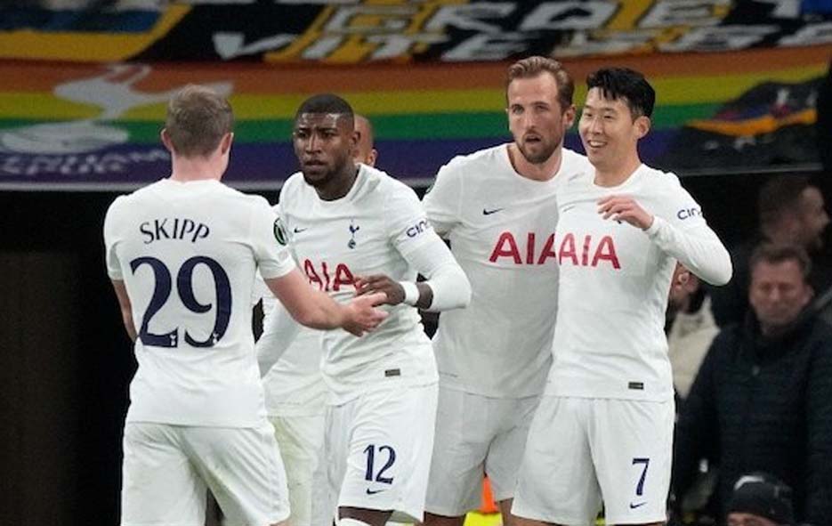 Hasil Pertandingan Tottenham vs Vitesse: The Lilywhites Menang 3-2
