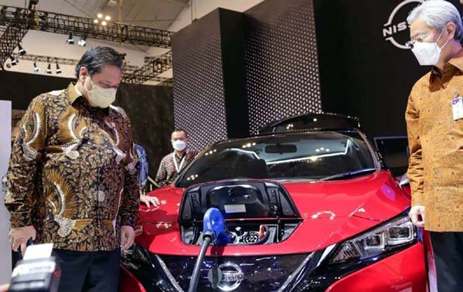 Airlangga Hartarto Buka Pameran GIIAS 2021 di ICE BSD