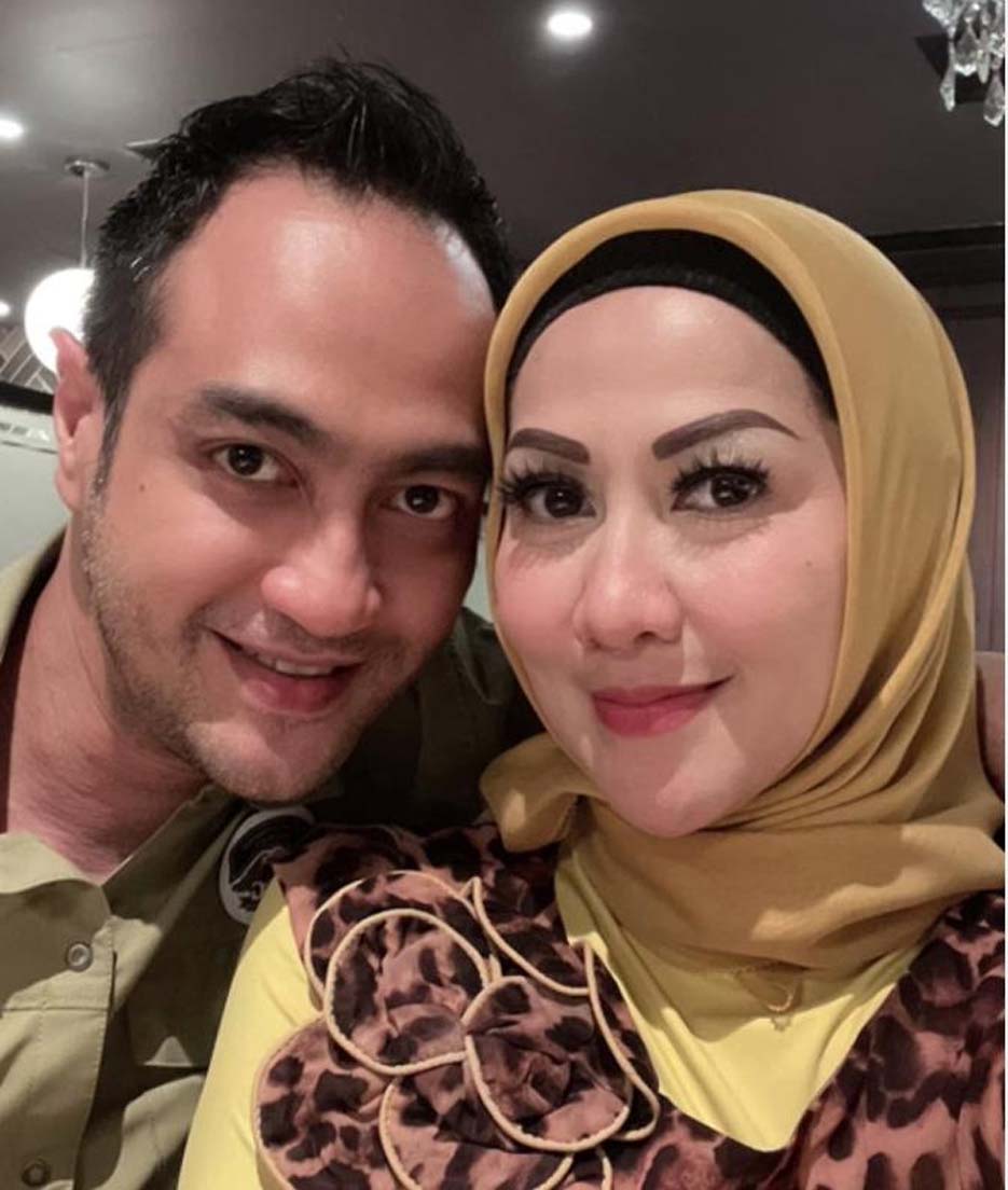 Pembuktian Cinta, Venna Melinda Dilamar oleh Ferry Irawan