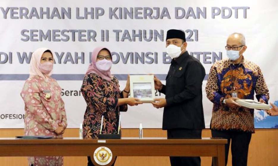 BPK Banten Sampaikan Hasil Pemeriksaan Kinerja Pengelolaan PAD