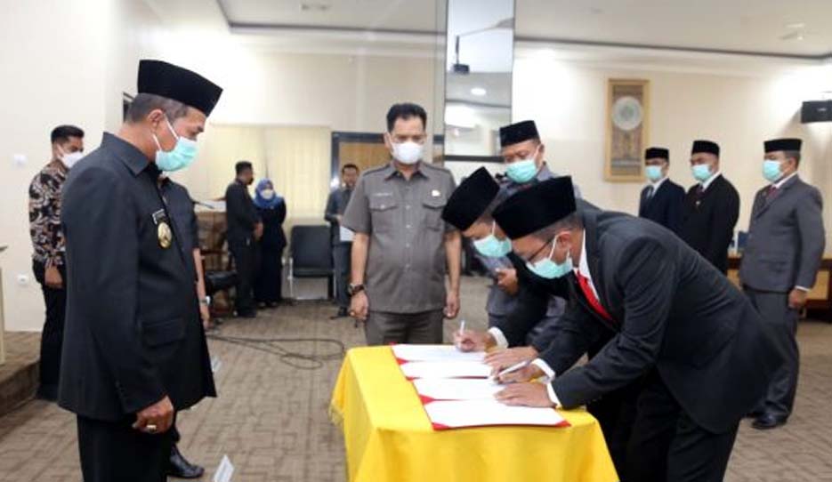Walikota Syafrudin Lantik 7 Pejabat Pimpinan Tinggi Pratama di Jajaran Pemkot Serang