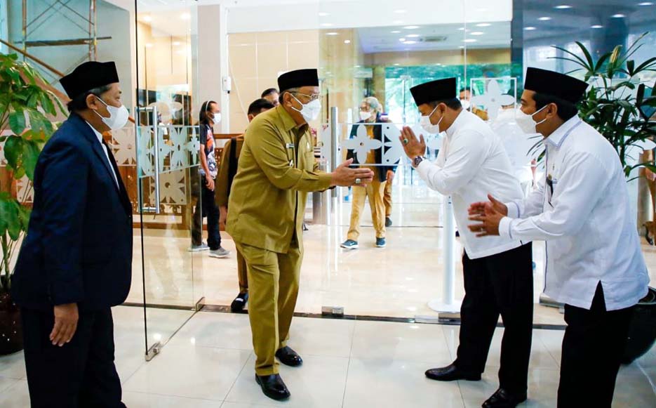 Wali Kota Tangsel Lepas Kafilah MTQ Ke XVIII Tingkat Provinsi Banten