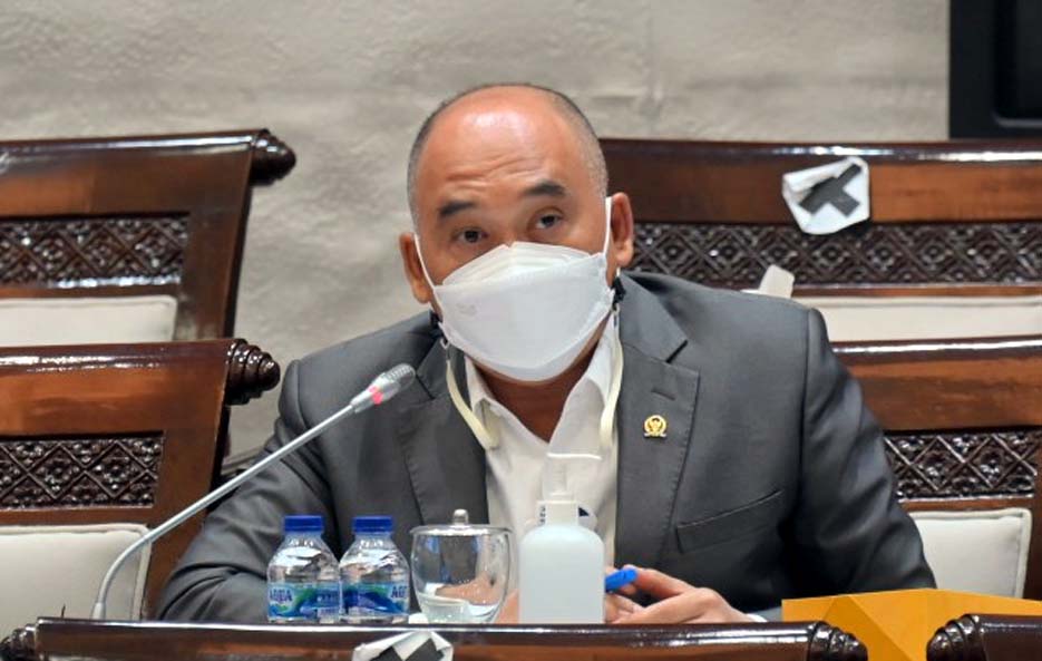 Heri Gunawan Apresiasi Penerimaan Pajak RI 2021 Melebihi Target