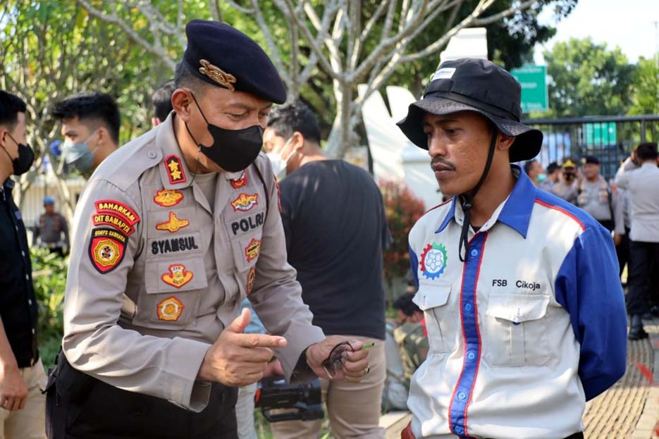 Polda Banten Amakan Aksi Unjuk Rasa Buruh Secara Humanis